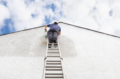 Peinture extérieure à Quévreville-la-Poterie — façades et ravalement